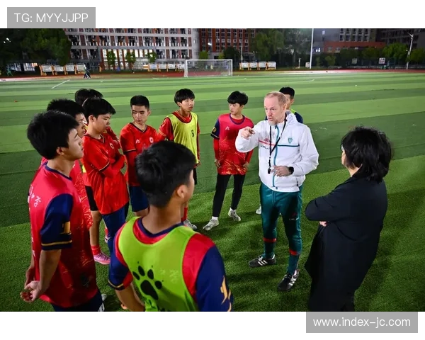 意甲俱乐部青训合作扩招,基层足球投入加大 意甲俱乐部青训合作扩招,基层足球投入加大