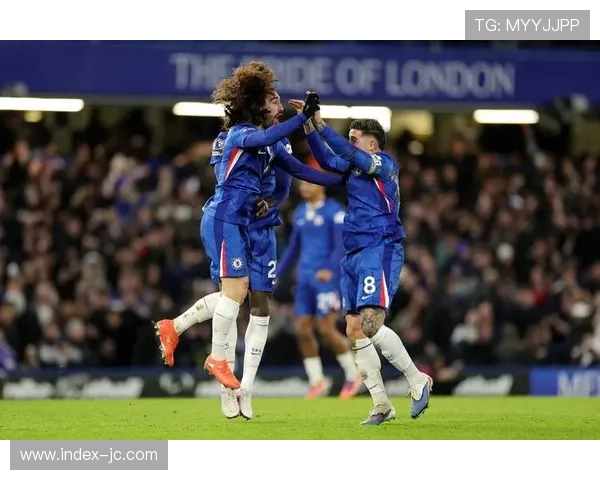 切尔西3-2逆转西汉姆联：罗塞尼尔换人奏效，恩佐补时绝杀